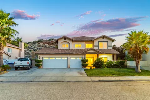 4200 Wickford Way, Palmdale, CA 93551