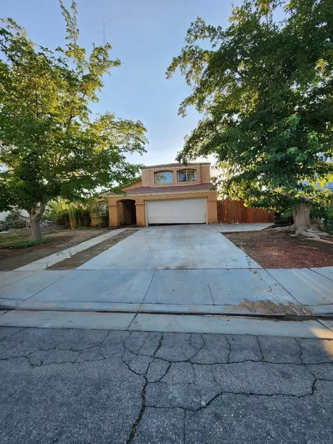 44853 Calston Ave, Lancaster, CA 93535