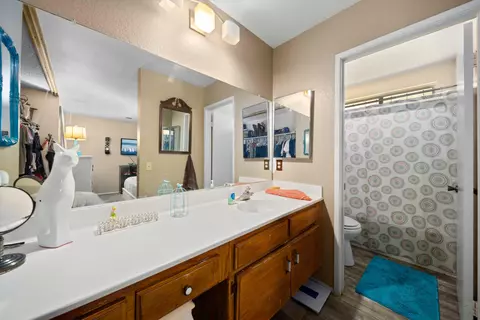 1905 E Ave R-4, Palmdale, CA 93550 photo 13