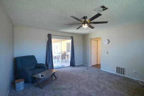 45710 35th St E, Lancaster, CA 93535 photo 9