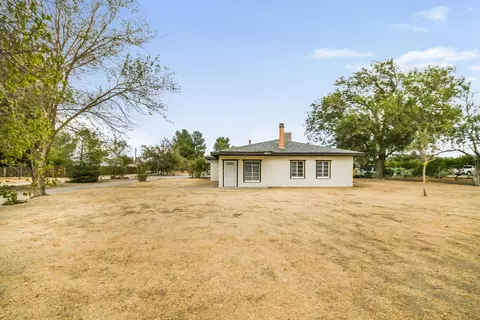 44612 90th St E, Lancaster, CA 93535 photo 2