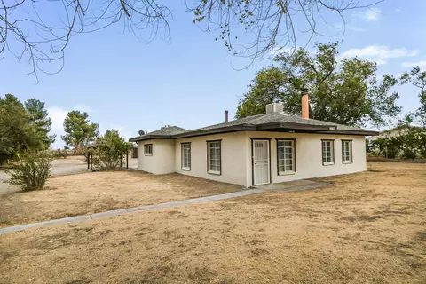 44612 90th St E, Lancaster, CA 93535