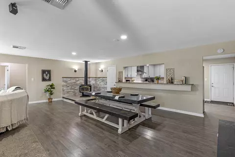 18080 Bowie St, Tehachapi, CA 93561 photo 4