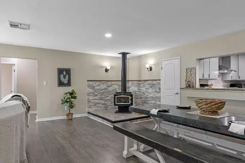 18080 Bowie St, Tehachapi, CA 93561 photo 5