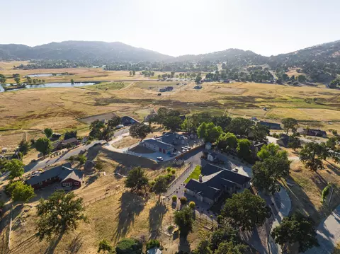 23820 Lakeview Dr, Tehachapi, CA 93561 photo 44