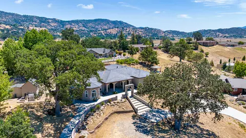 23820 Lakeview Dr, Tehachapi, CA 93561 photo 41