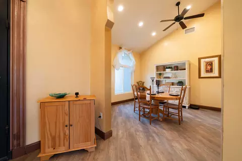 23820 Lakeview Dr, Tehachapi, CA 93561 photo 32