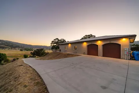 23820 Lakeview Dr, Tehachapi, CA 93561 photo 6