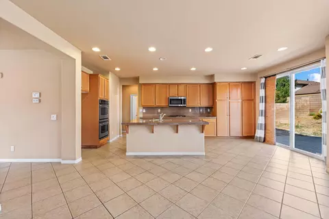 1249 Stanfill Rd, Palmdale, CA 93551 photo 6