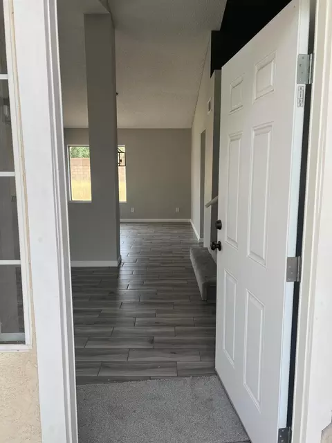 782 Ave K4 E, Lancaster, CA 93535 photo 3