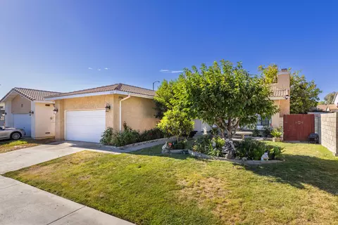 2310 Scott Ave, Palmdale, CA 93550