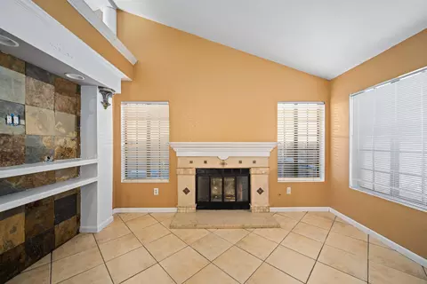 2310 Scott Ave, Palmdale, CA 93550 photo 9