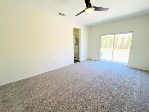 45856 Knightsbridge St, Lancaster, CA 93534 photo 12