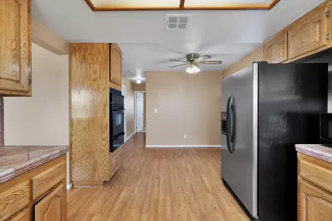 35836 42nd St E, Palmdale, CA 93552 photo 13