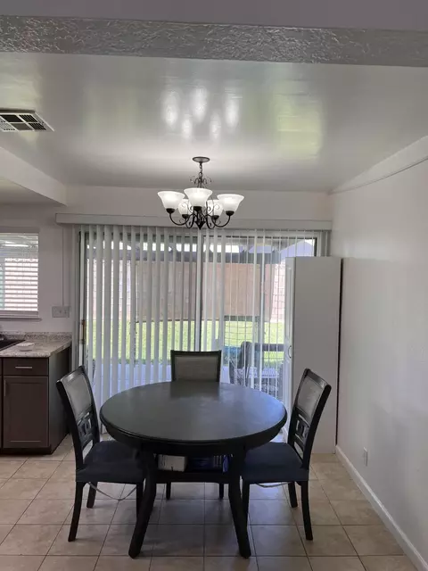43035 Weyand Ct, Lancaster, CA 93534 photo 9