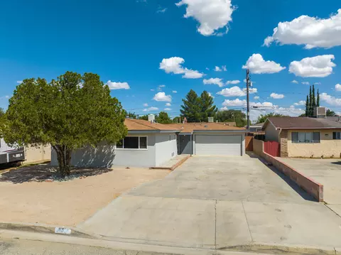44626 2nd St E, Lancaster, CA 93535