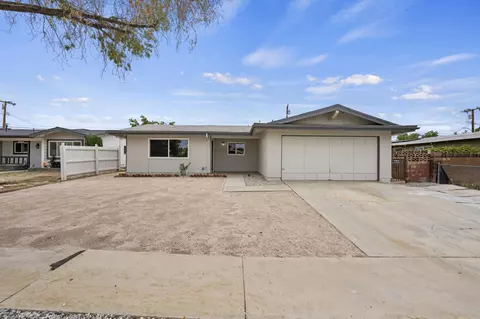 744 Holguin St W, Lancaster, CA 93534
