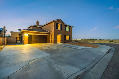 3609 Oldfield St W, Lancaster, CA 93536 photo 3