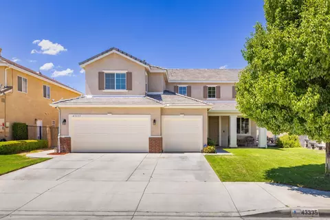 43335 Hampton St, Lancaster, CA 93536