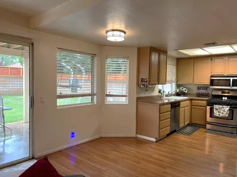 616 Martha Ct, Lancaster, CA 93535 photo 21
