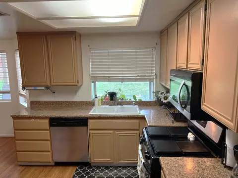 616 Martha Ct, Lancaster, CA 93535 photo 20