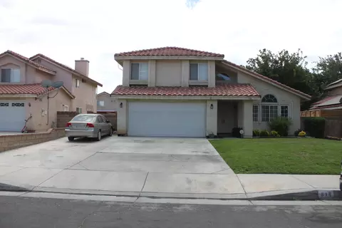 616 Martha Ct, Lancaster, CA 93535