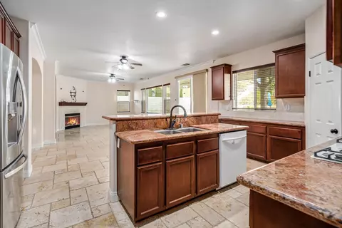 41709 Firenze St, Lancaster, CA 93536 photo 20