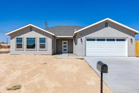 21801 101st St, California City, CA 93505