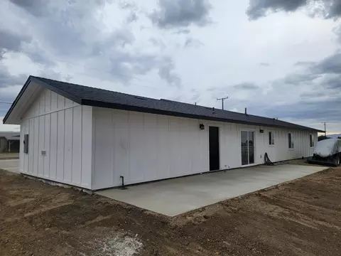 9251 Q4 Ave E, Littlerock, CA 93543 photo 5