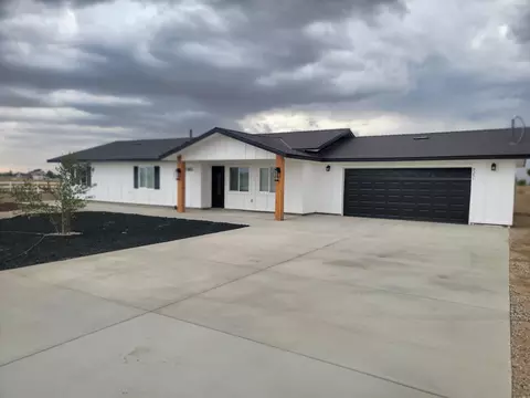 9251 Q4 Ave E, Littlerock, CA 93543 photo 3