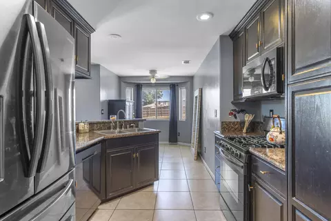 28021 Seabiscuit Way, Tehachapi, CA 93561 photo 13
