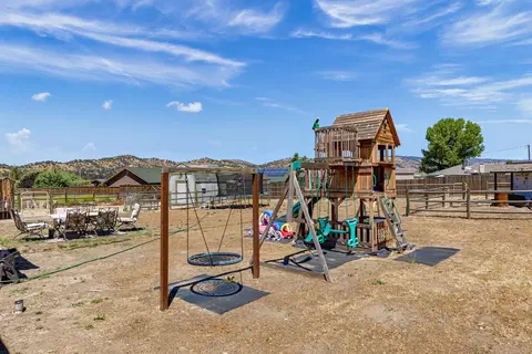 28021 Seabiscuit Way, Tehachapi, CA 93561 photo 30