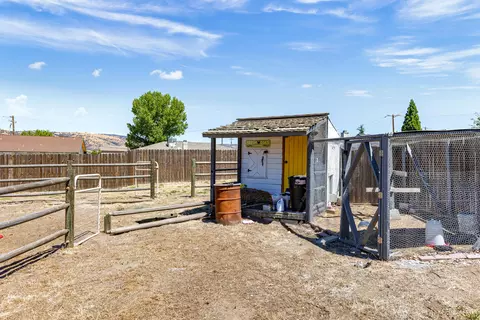 28021 Seabiscuit Way, Tehachapi, CA 93561 photo 31