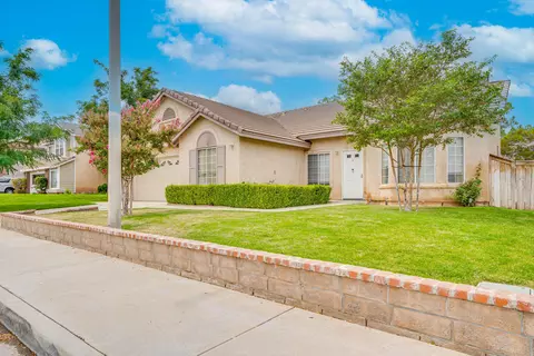 37247 Dawson Dr, Palmdale, CA 93550 photo 3