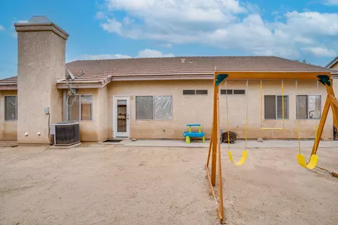 37247 Dawson Dr, Palmdale, CA 93550 photo 13
