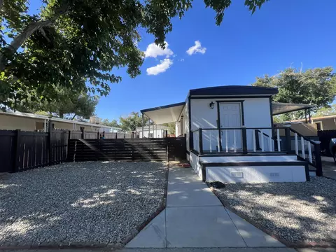3524 Ave R E #SPC 11, Palmdale, CA 93550
