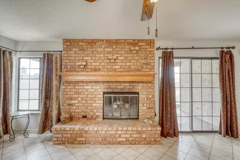 42969 Cherbourg, Lancaster, CA 93536 photo 14