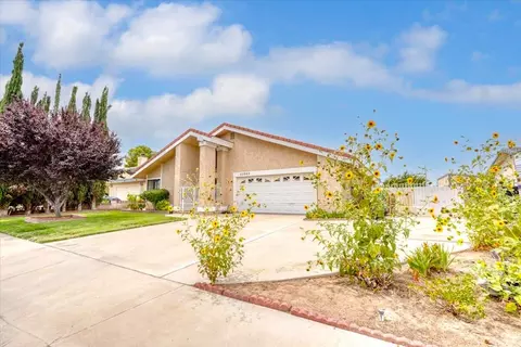 42969 Cherbourg, Lancaster, CA 93536