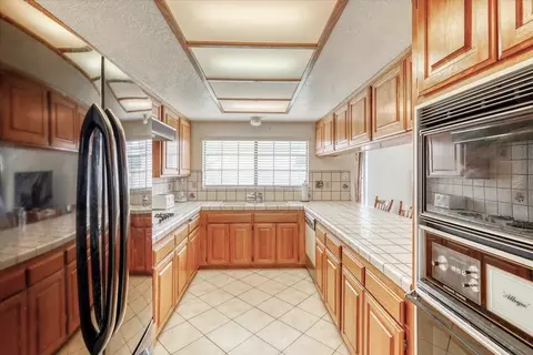 42969 Cherbourg, Lancaster, CA 93536 photo 8