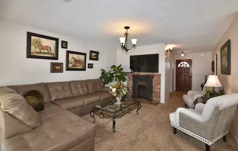 21451 Santa Maria Dr, Tehachapi, CA 93561 photo 5