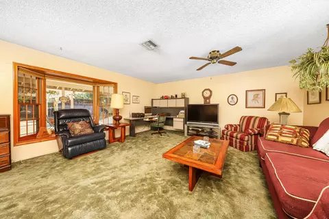 42933 Chicory Ave, Lancaster, CA 93534 photo 19