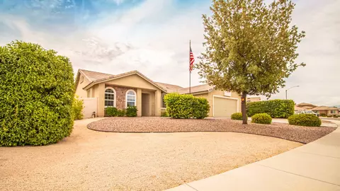 37058 Alton Dr, Palmdale, CA 93550