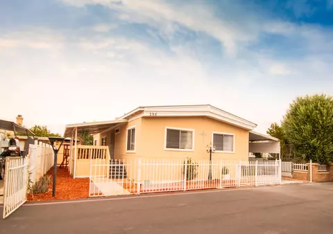 3255 Avenue R Spc 296 E #., Palmdale, CA 93550