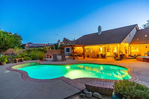 43028 Montemarte Ct, Lancaster, CA 93536