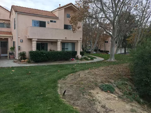 24445 Valle Del Oro UNIT 202, Santa Clarita, CA 91321