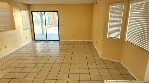 45021 Sancroft Ave, Lancaster, CA 93535 photo 8