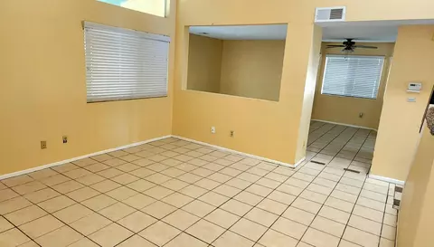 45021 Sancroft Ave, Lancaster, CA 93535 photo 5