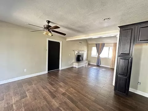 18330 Alps Dr, Tehachapi, CA 93561 photo 9