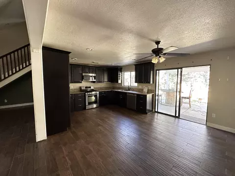 18330 Alps Dr, Tehachapi, CA 93561 photo 7
