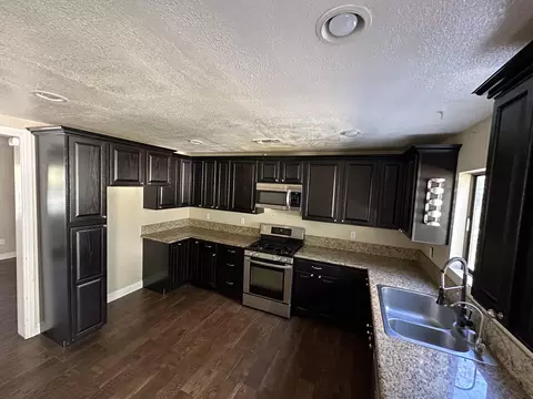 18330 Alps Dr, Tehachapi, CA 93561 photo 6
